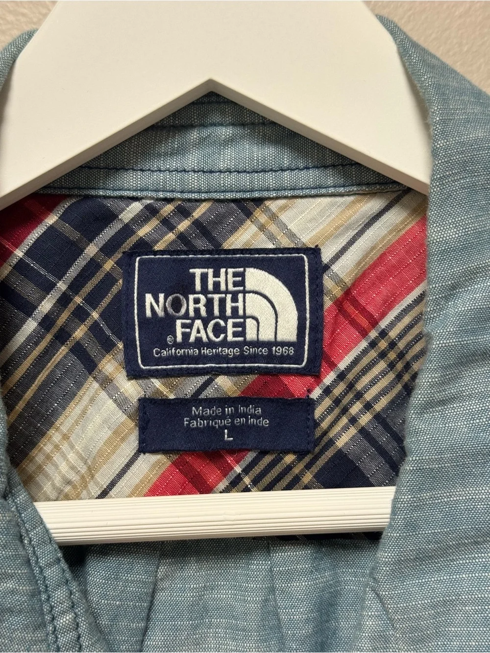The North Face—Men's Light Blue/Green Button-Up Shirt—Large